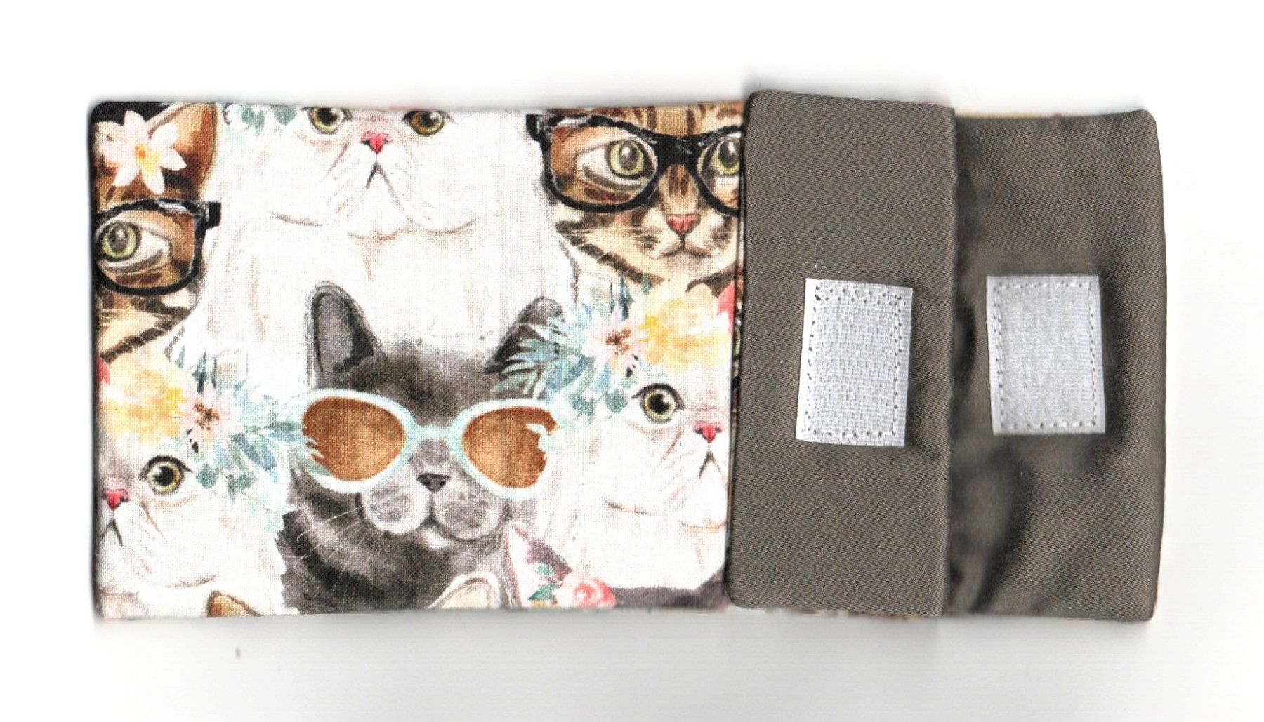 Altro in  Abbigliamento & Accessori: Brillenetui, Handyetui mit Katzen Handarbeit – Nuovo (secondo la descrizione) da Kriens venduto da Kraeutergarten 1