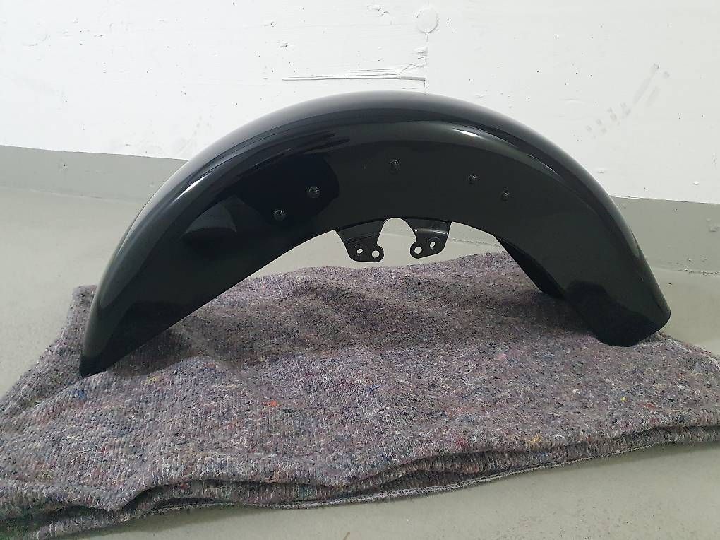 Tutti pezzi di ricambio auto: Frontfender lackiert gebraucht – Usato da Bellikon venduto da Gecko031069 2