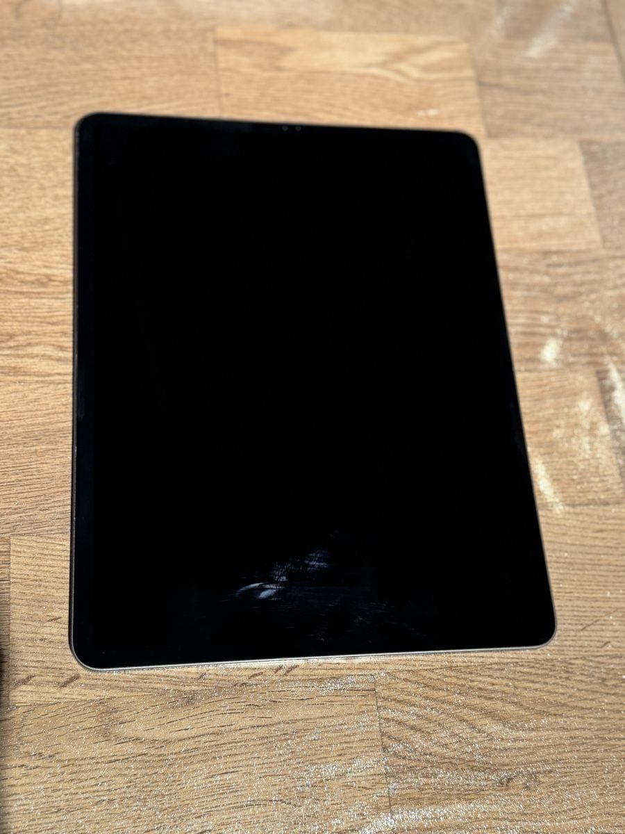 Apple Tablet PC: iPad Pro 12.9 inch 3 Gen. – Gebraucht aus Rorbas von zsoltar 1