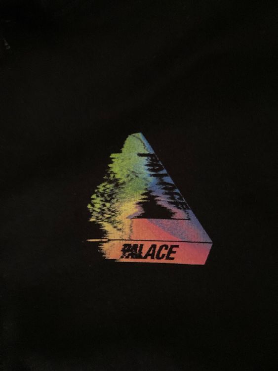 Palace tri cheap smudge hoodie