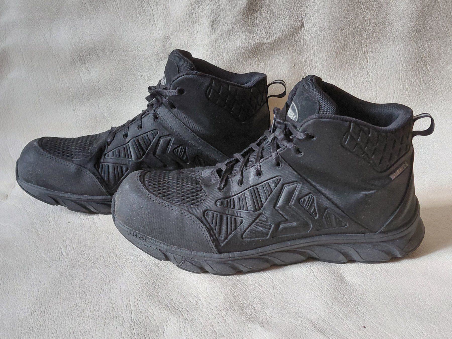 Scarpe da uomo: PAREDES GR.44 TOP SICHERHEITSCHUHE – Usato da Bern venduto da wau68 7