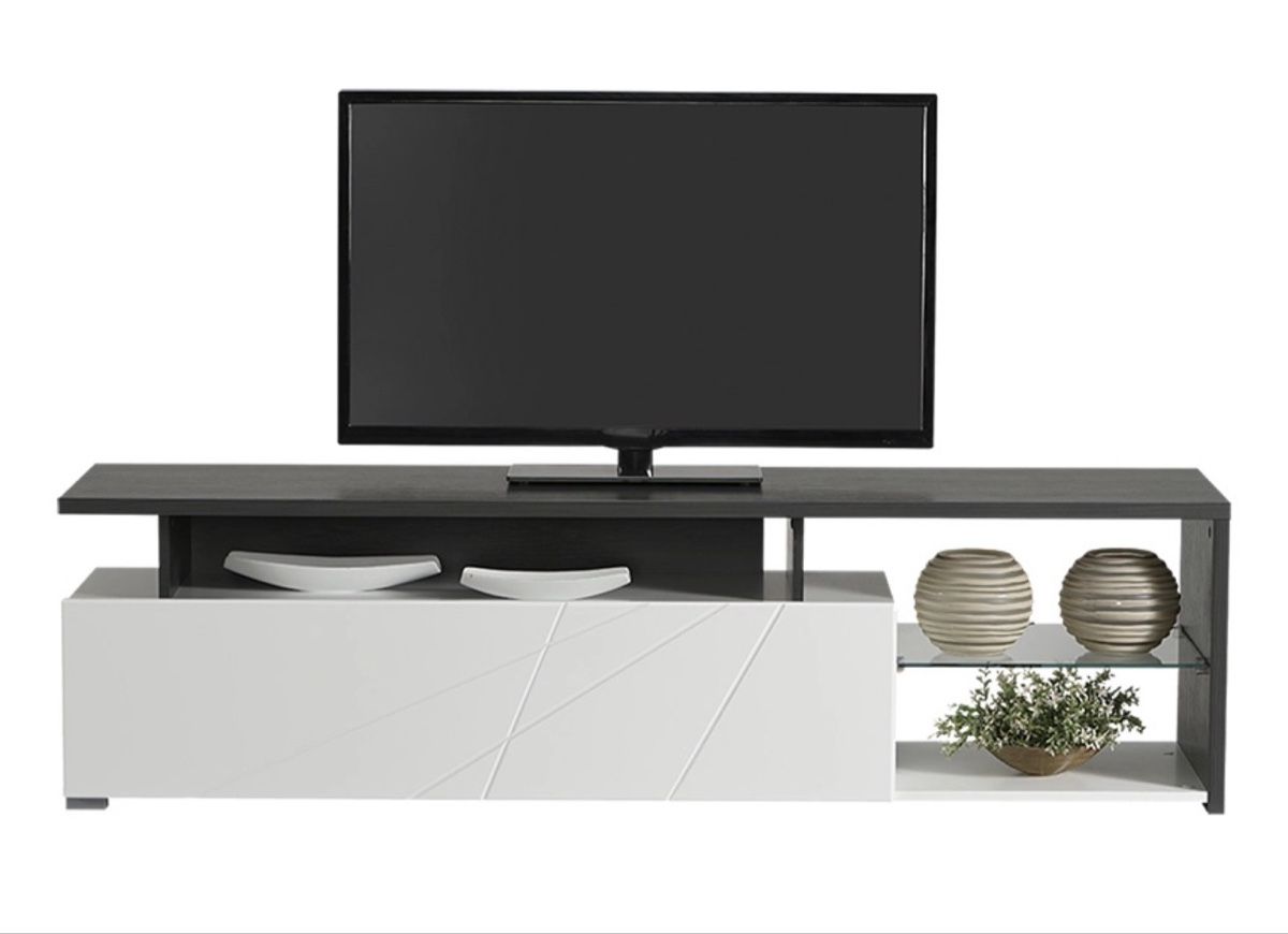 Conforama Meubles TV: TV Möbel - TV Gratis – D'occasion à Winterthur par Rony96