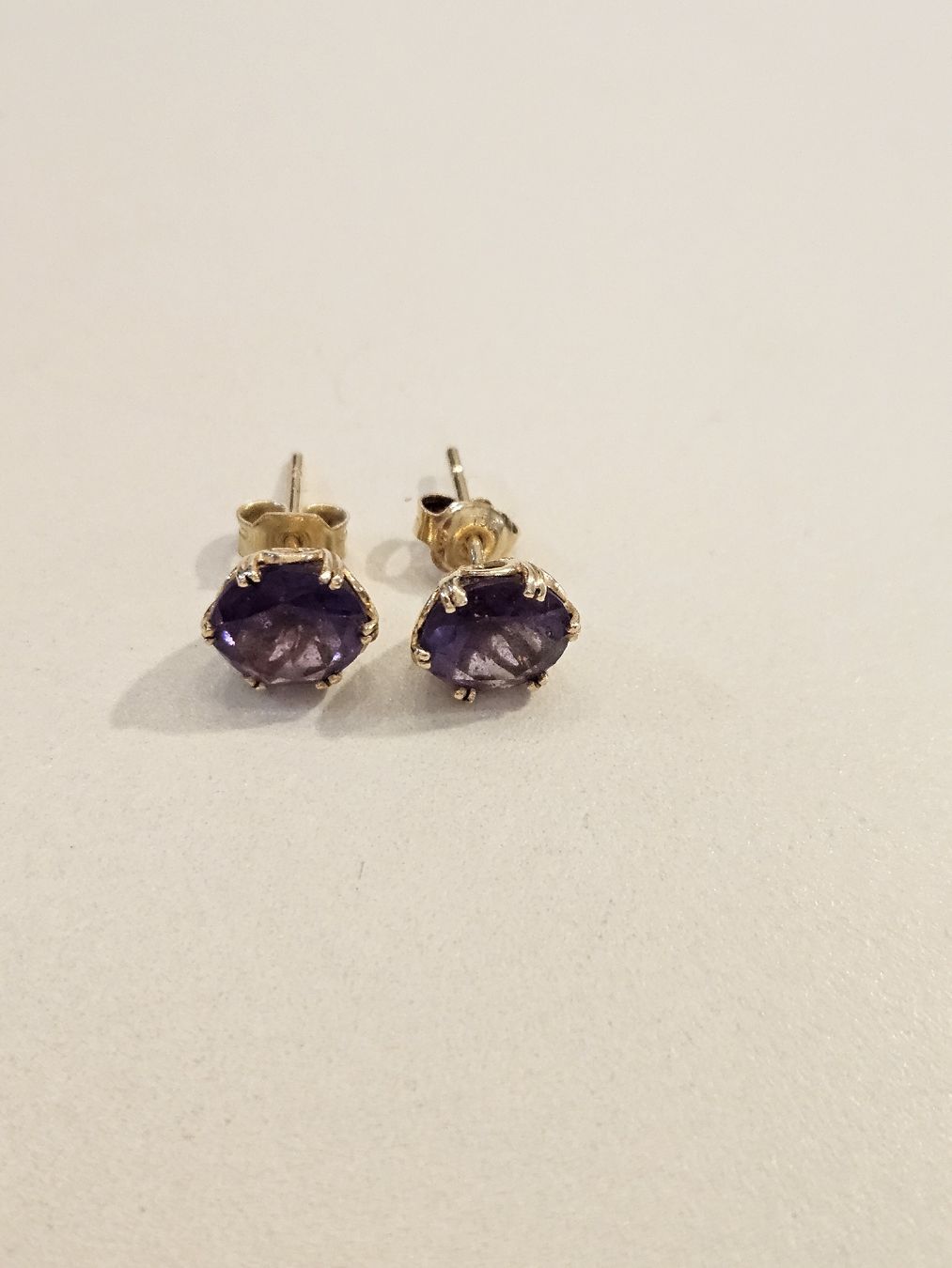 Orecchini pendenti & Orecchini a lobo: 585 Goldohrstecker mit Amethyst Edelstein – Usato da Schlieren venduto da Bestleo 2