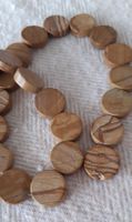 Fil de perles ronds et plates en pierre (jaspe?)