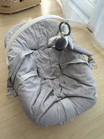 Stokke Tripp Trapp Newbornschale mit Anhänger