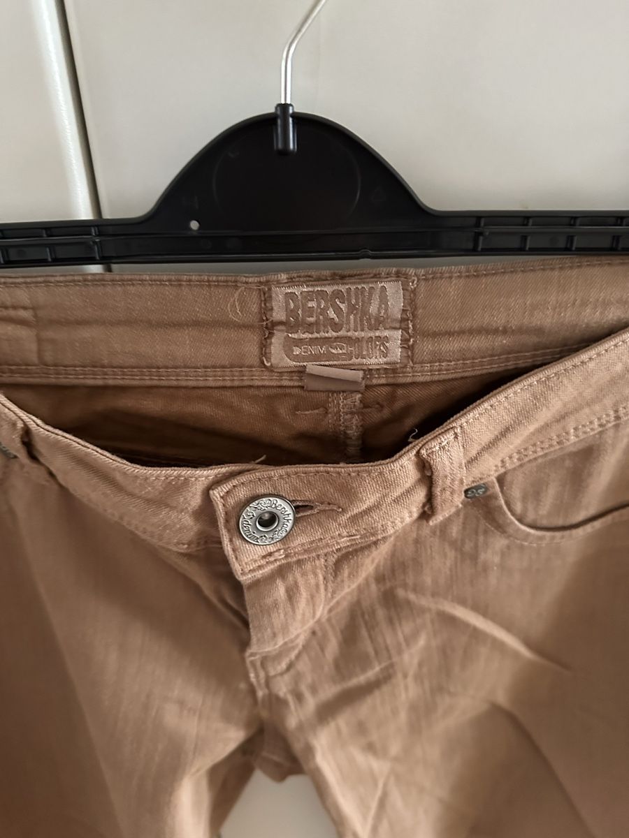 Bershka Jeans: Jeans – Gebraucht aus Volketswil von ben_9s6x 2