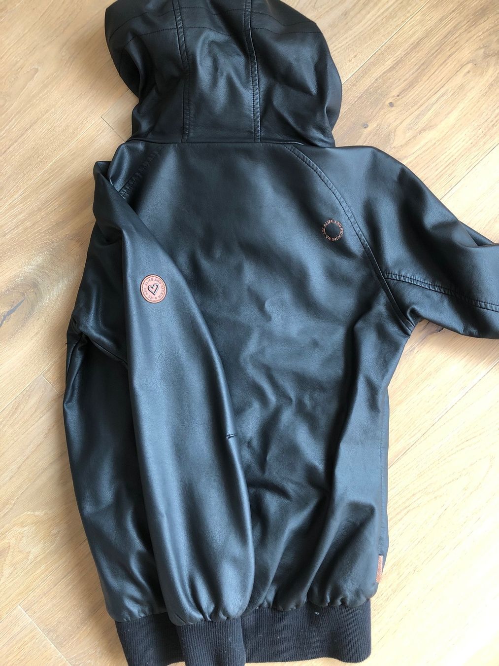 Naketano Giacche: schwarze Kunstlederjacke – Usato da Tuggen venduto da prigltu73 2