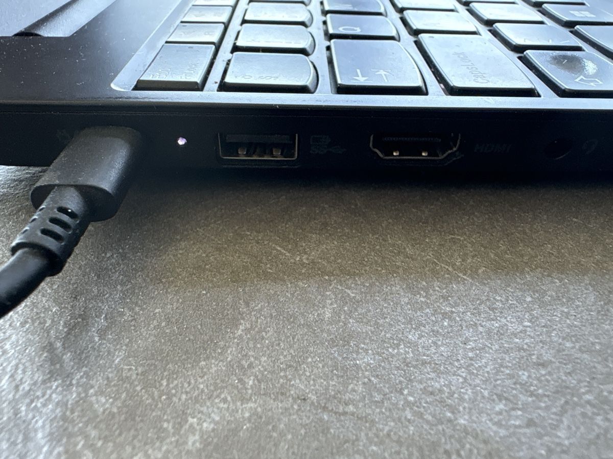 Lenovo Notebook: Lenovo Notebook E15 – Usato da Rorschacherberg venduto da Beachandsnow