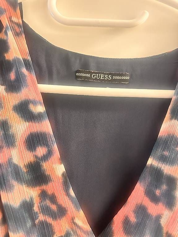 Robes: vestito Guess  – D'occasion à Bioggio par vir_5b6b 2