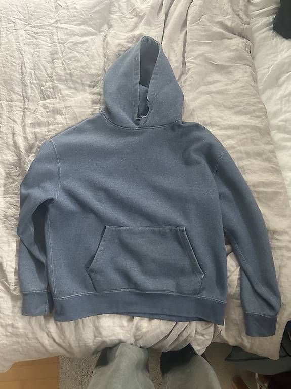 Pull&Bear Maglioni & Felpe: Blau Pullover Pull & Bear – Usato da Würenlingen venduto da julian.haemmerli