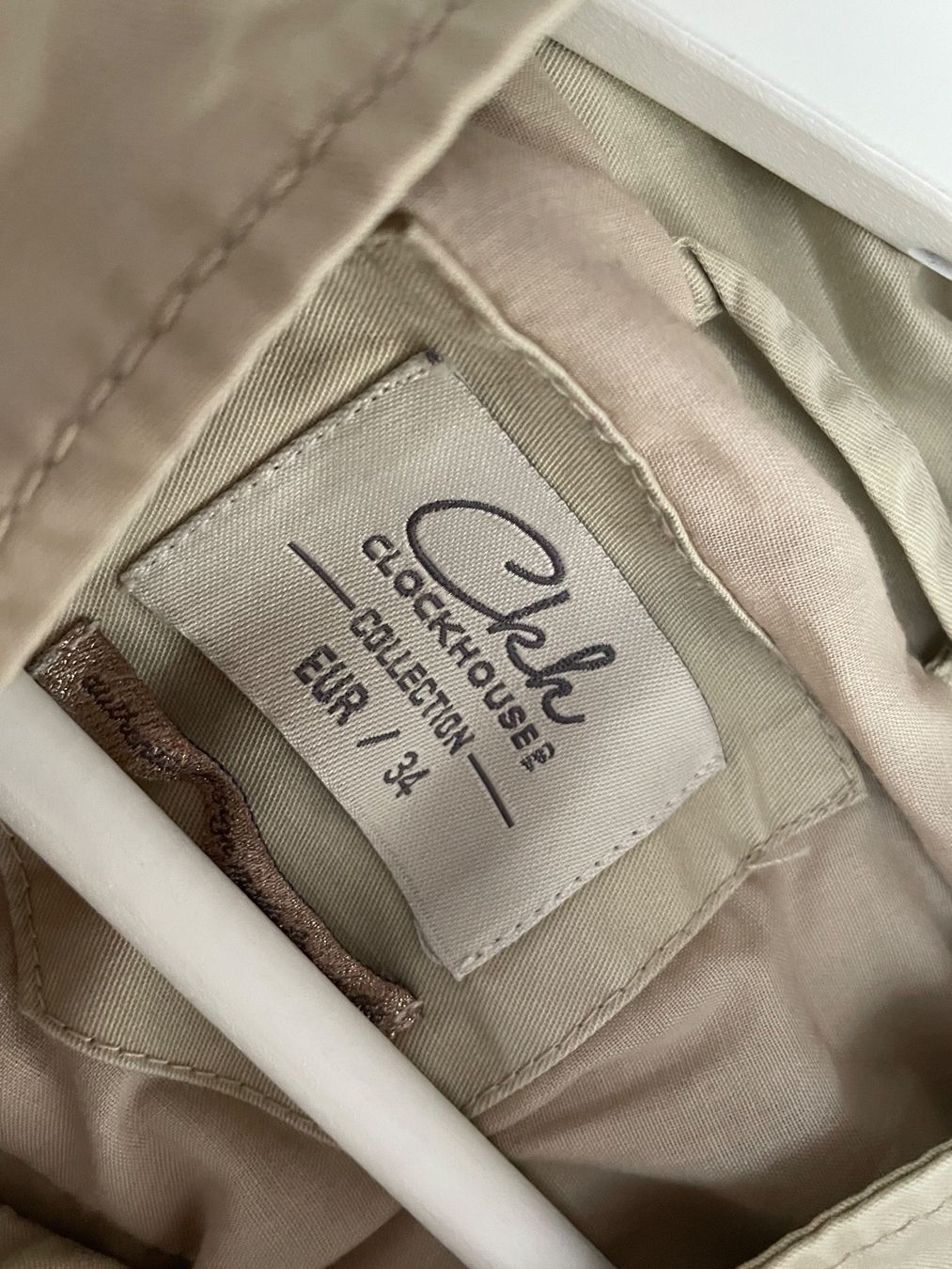 C&A Giacche: Übergangsjacke Gr. 34 Beige – Usato da Lützelflüh-Goldbach venduto da Christian1980 4