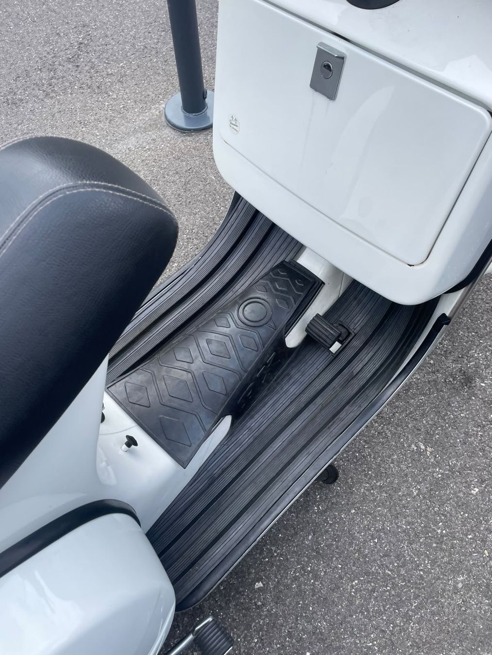 Vespa Scooter: Vespa PX 125 – Usato da Lausanne venduto da Speedmaxter 3