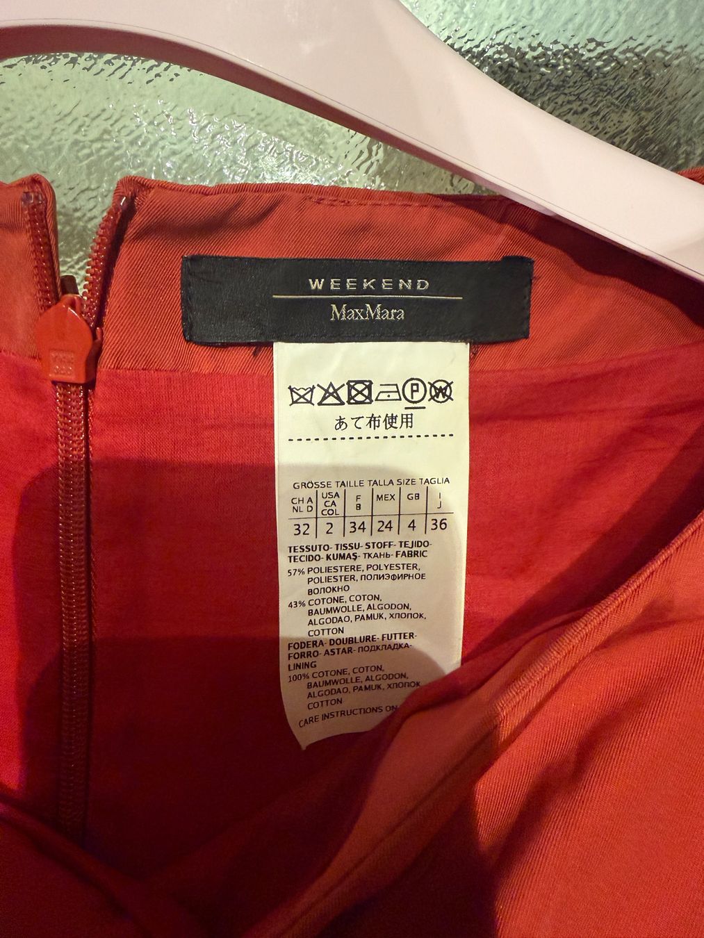 Max Mara Vestiti: Kleid WEEKEND MaxMara rot Grösse 36 neu – Usato da Trachslau venduto da Natalia. 1