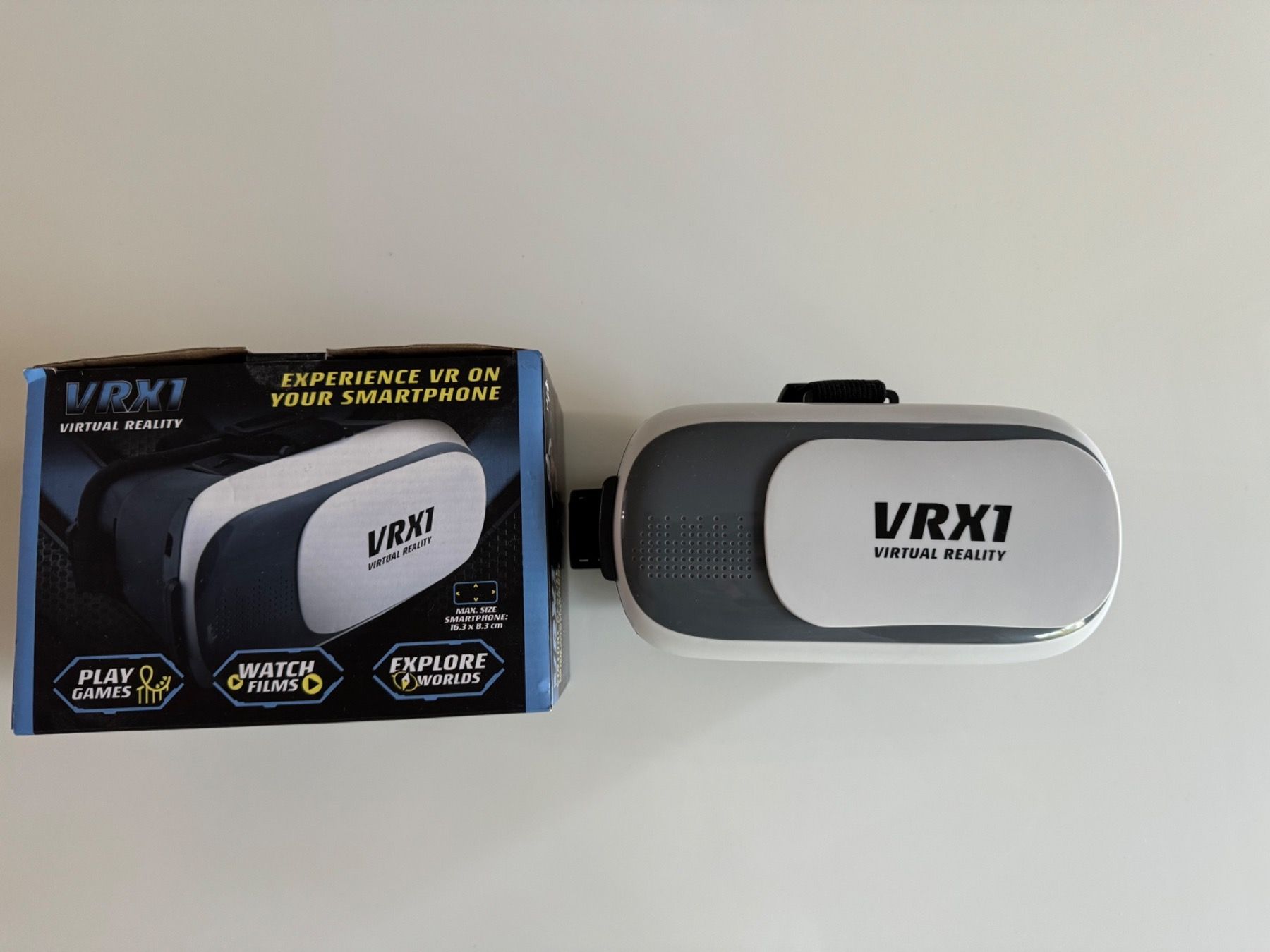Casco VR: Virtual reality on your smart phone – Nuovo (secondo la descrizione) da Cologny venduto da PEACEANDLOVE 1