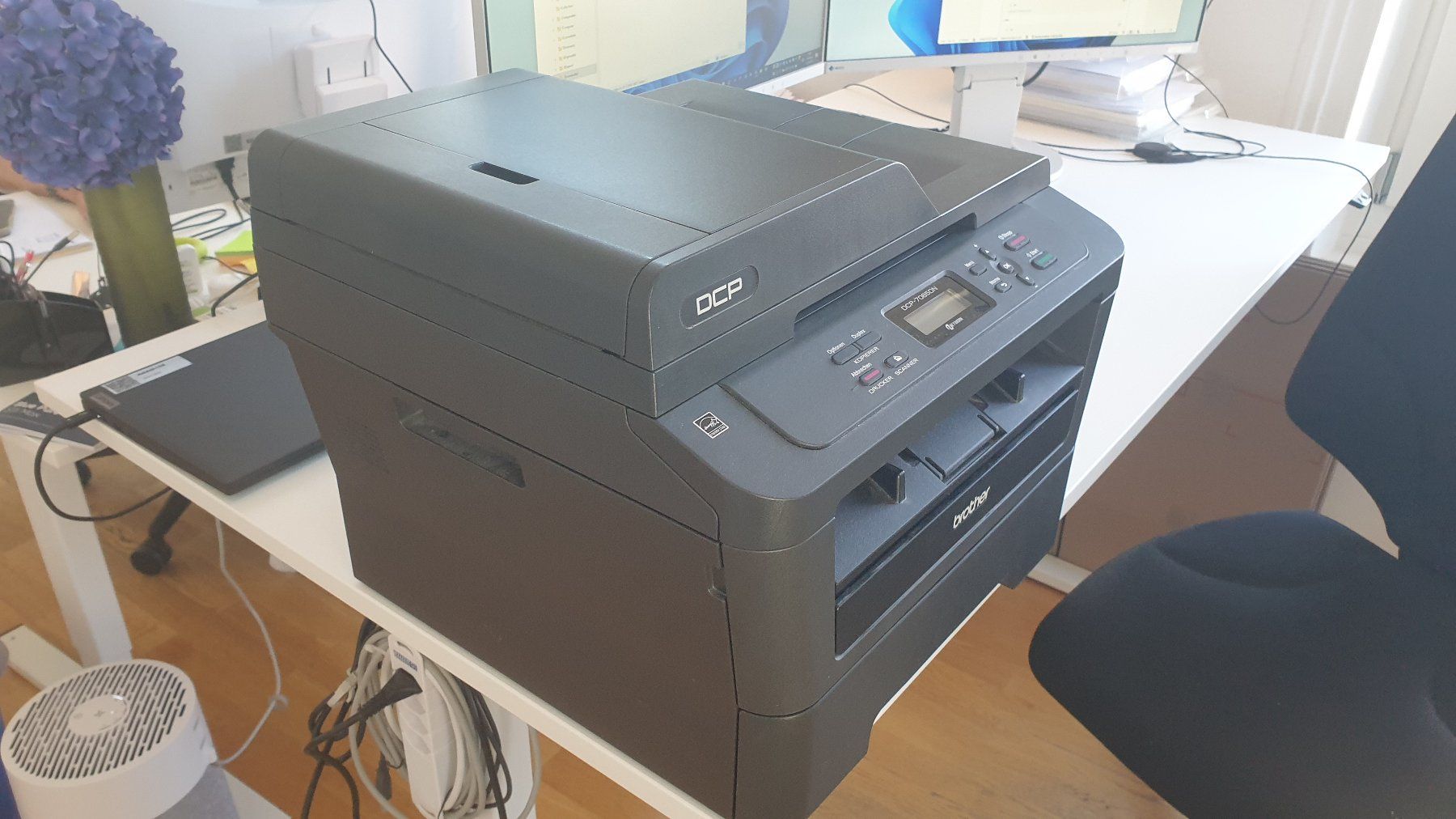 Brother Drucker: Brother DCP-7065DN LaserDrucker und Scanner – Defekt aus Stäfa von Supertramp73 1
