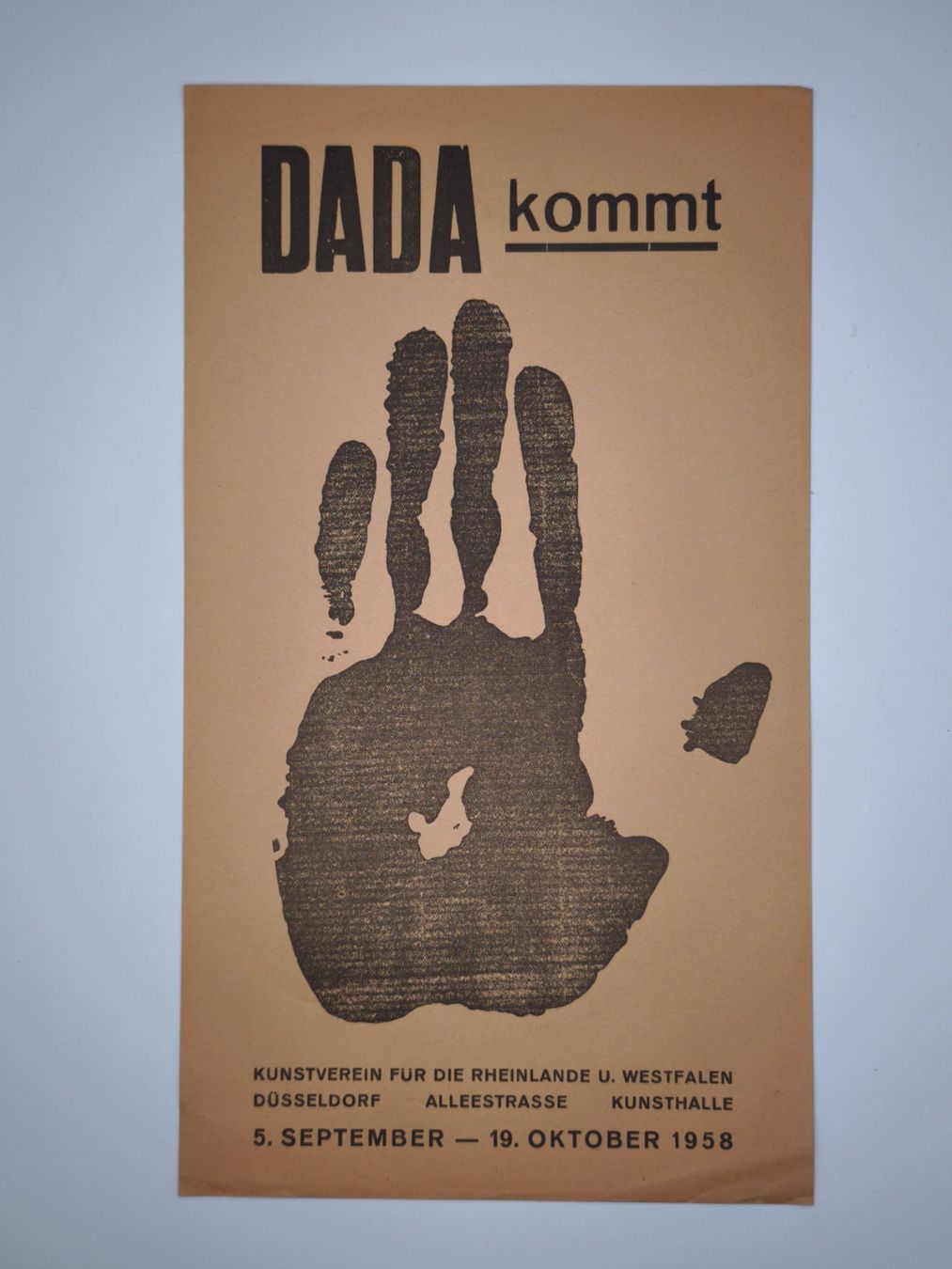 Livres: DADA KOMMT – D'occasion à Goldach par Gaip