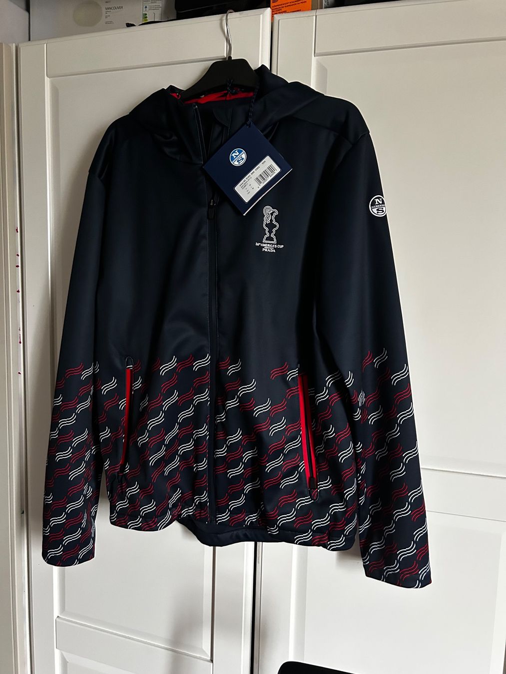 North Sails Giacche: The North Sails Prada Jacke Neu – Nuovo e nell'imballaggio originale da Bülach venduto da silk1881
