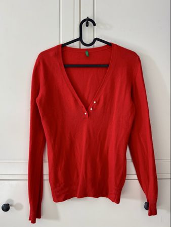 United Colors of Benetton Red Wool Sweater – Size S ❤️