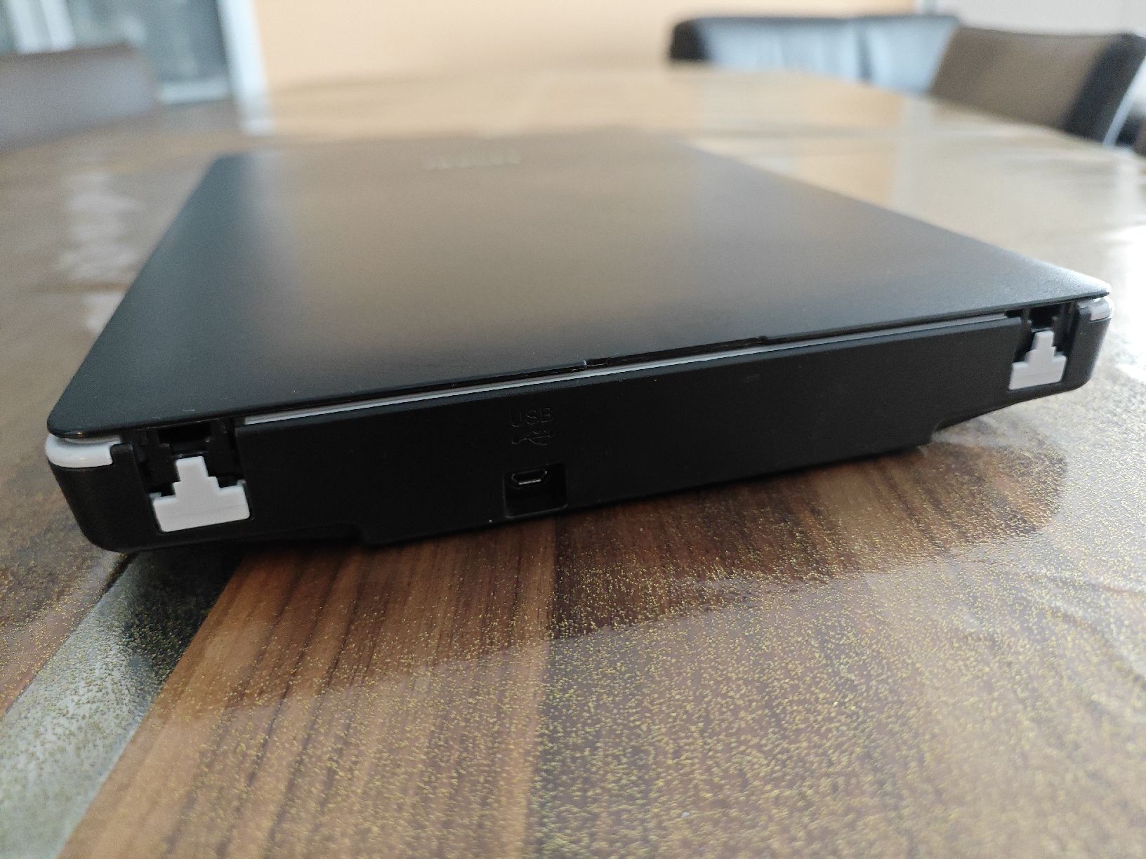 Epson Scanner: Epson Perfection V19 – Usato da Origlio venduto da daveHK101 4
