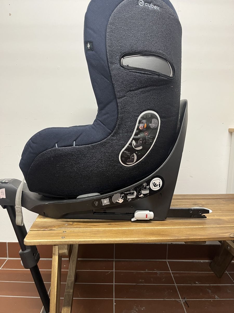 Cybex Seggiolini per auto: Cybex Sirona Basis und Sitz i-size – Usato da Zürich venduto da Magnussa 1