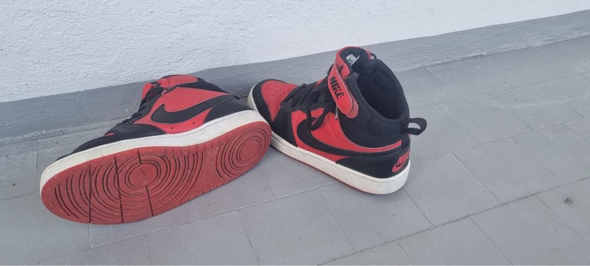 Nike Scarpe per ragazzi: Nike High-Top Sneaker. 36.5  – Usato da Amriswil venduto da ALETAL 3