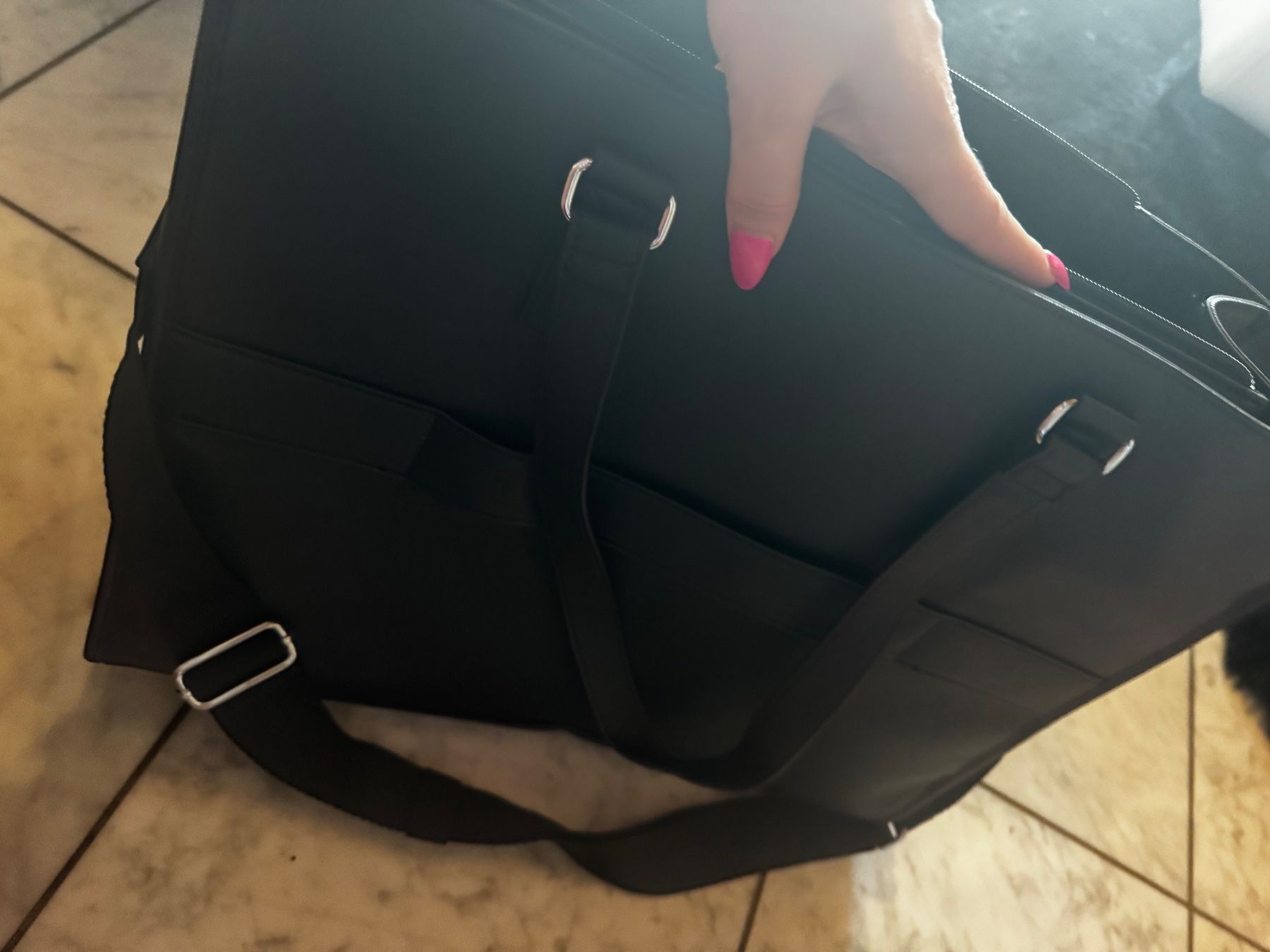 DKNY Taschen für Damen: DKNY Shopper, Schwarz, Neu mit Etikette – Neu und originalverpackt aus Volketswil von Modelka 6