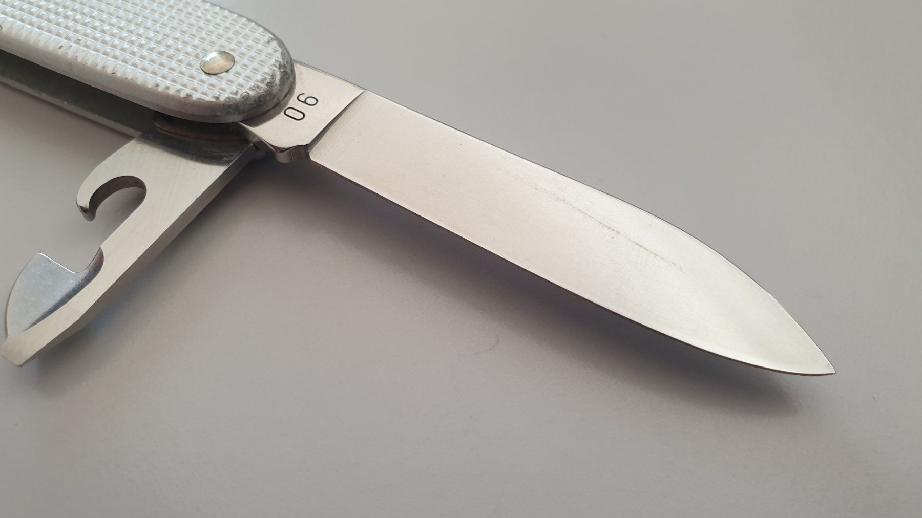 Wenger Coltelli tascabile: 90 Wenger Militar Alox Sackmesser – Usato da Val D Illiez venduto da SnowRoof 5