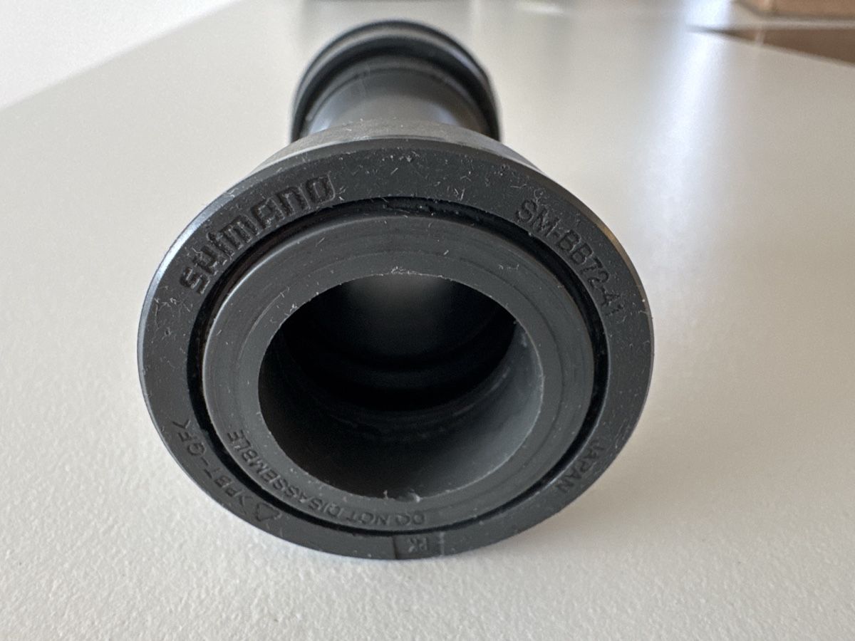 Shimano Ersatzteile: Shimano Press Fit Tretlager SM-BB72-41 Bottom Bracket – Gebraucht aus Zug von Mic.Hin 2