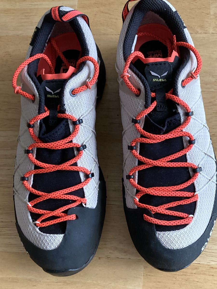 Salewa Chaussures femmes: Salewa Berg-/Wanderschuhe Wildfire 2 GTX – Neuf (Voir description) à Affoltern am Albis par rollotomasi