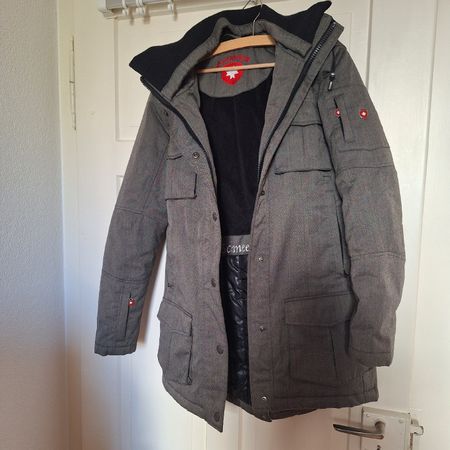 Warmer Wellensteyn Parka, Gr. S, Schneezauber mit Kapuze