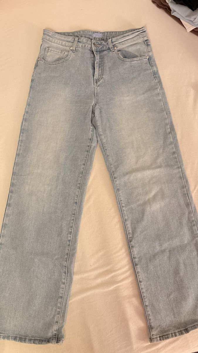 Jeans: RUBY Jeans hellblau – Straight Leg Damen Jeans Gr. 40 – Usato da Rothenbrunnen venduto da mia_n6vj