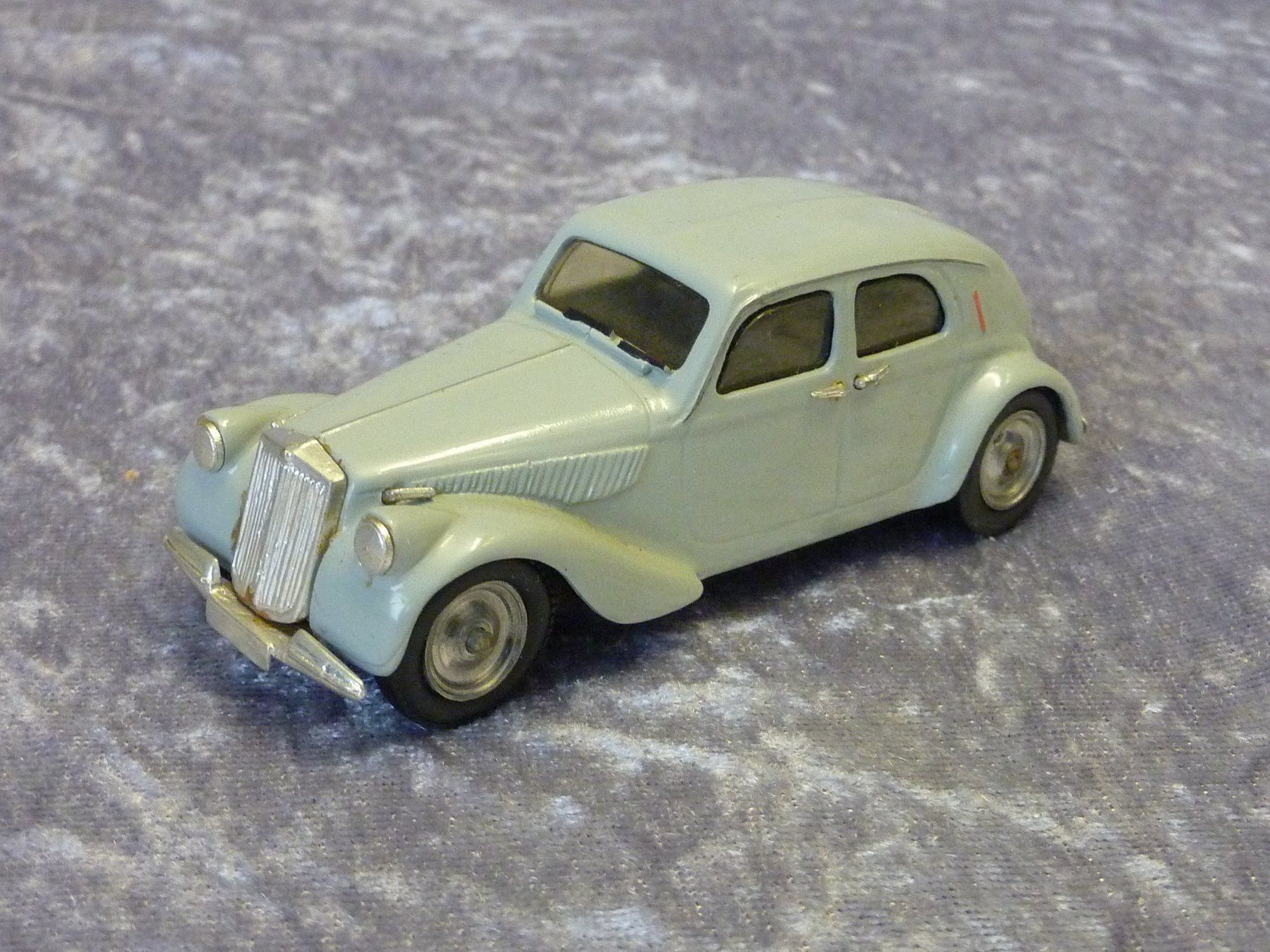 Lancia Modellini d'auto: Lancia Aprilia  1:43 – Nuovo (secondo la descrizione) da Dürrenäsch venduto da modellautos4you 1