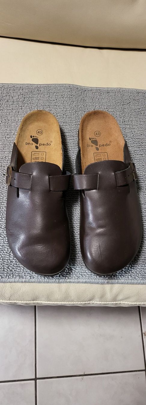 Scarpe da uomo: Pro Pedo Leder Clogs Gr. 43 Braun – Nuovo e nell'imballaggio originale da Konolfingen venduto da noie