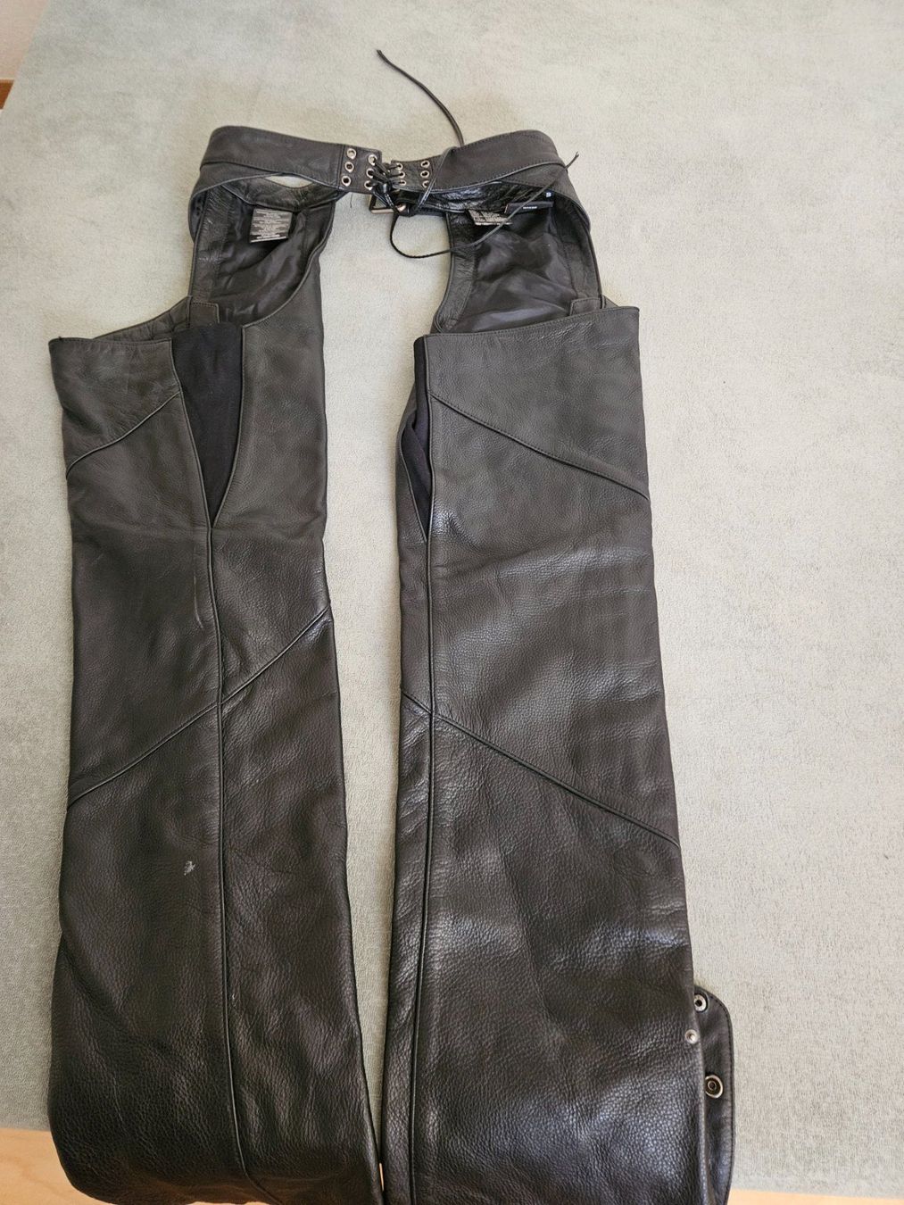 Harley-Davidson Hosen: Harley Davidson Chaps – Gebraucht aus Langnau am Albis von Anelan 2