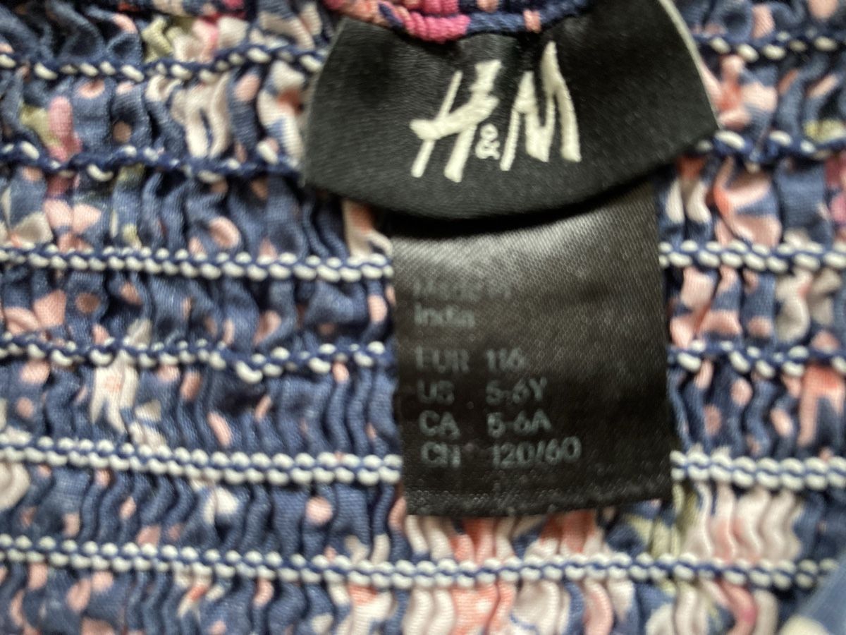 H&M Kleider & Röcke: Sommerkleid H&M 116 – Gebraucht aus Amden von Karplusan 1
