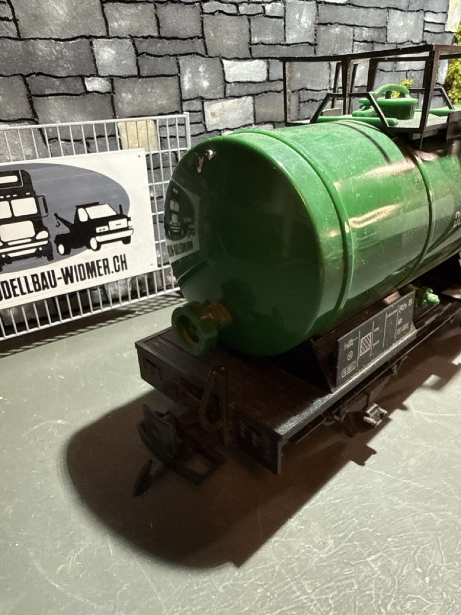 LGB Modellini di ferrovie:  Kesselwagen LGB gebraucht – Usato da Altdorf UR venduto da modellbau-widmer 2