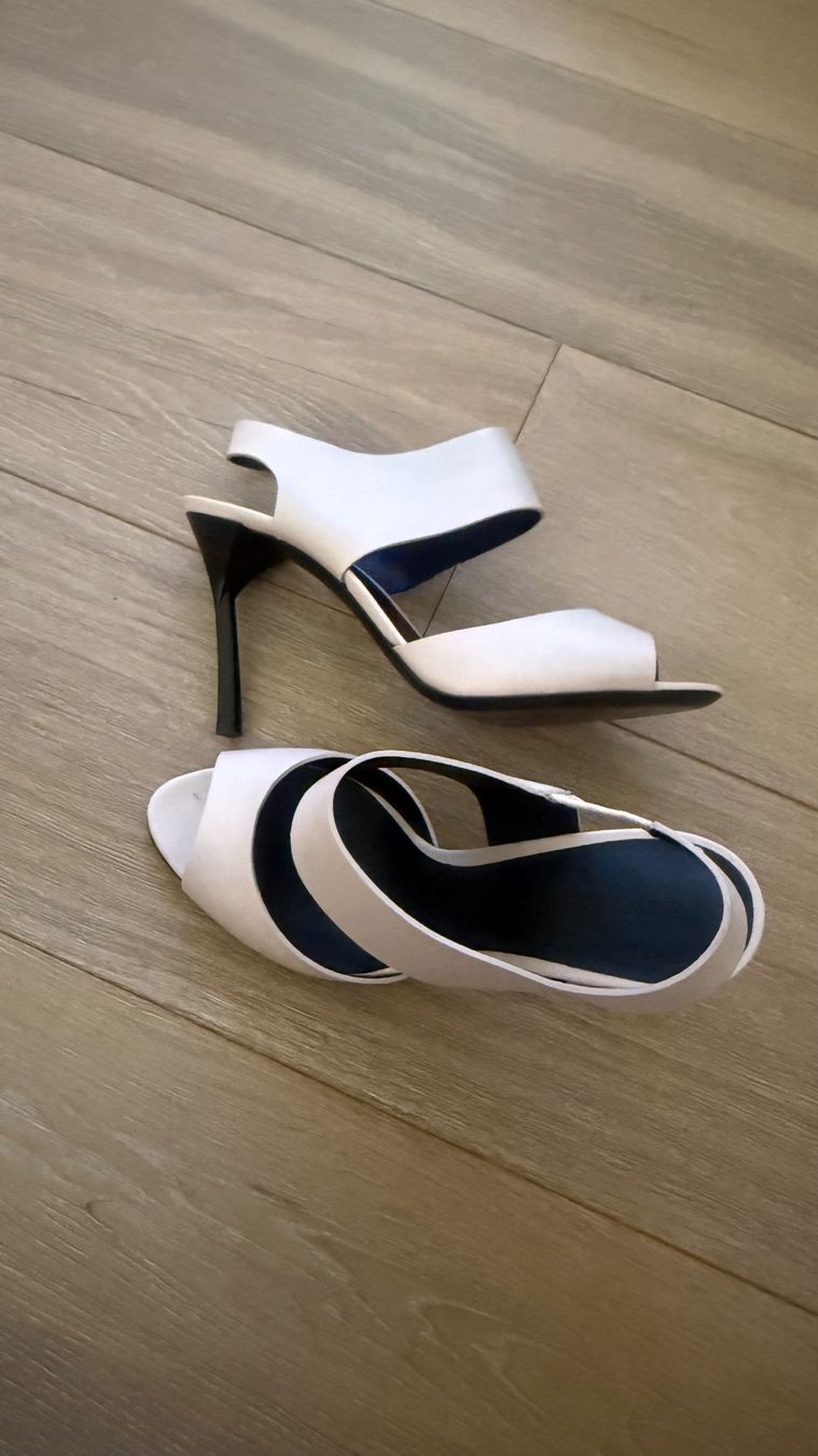 Armani Chaussures femmes: Armani High Heels, Gr. 41 – Neuf avec emballage d'origine à Uitikon Waldegg par n_un 1