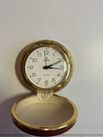 Peter Reisewecker goldfarbenes Etui mechanisch (2S3)