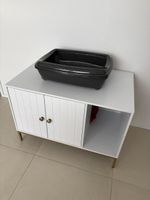 Katzenschrank mit integrierter Katzentoilette / Schlafplatz 