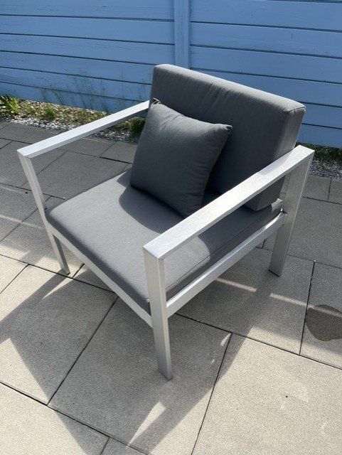 Divani: Garten Lounge Aluminium Polster Grau – Usato da Hüntwangen venduto da Jcougar 3