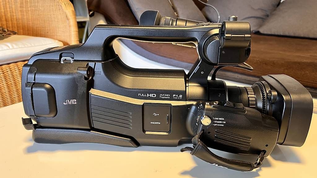 Caméscopes: JVC Video Camcorder  – D'occasion à Oberglatt ZH par cobra_crew 2