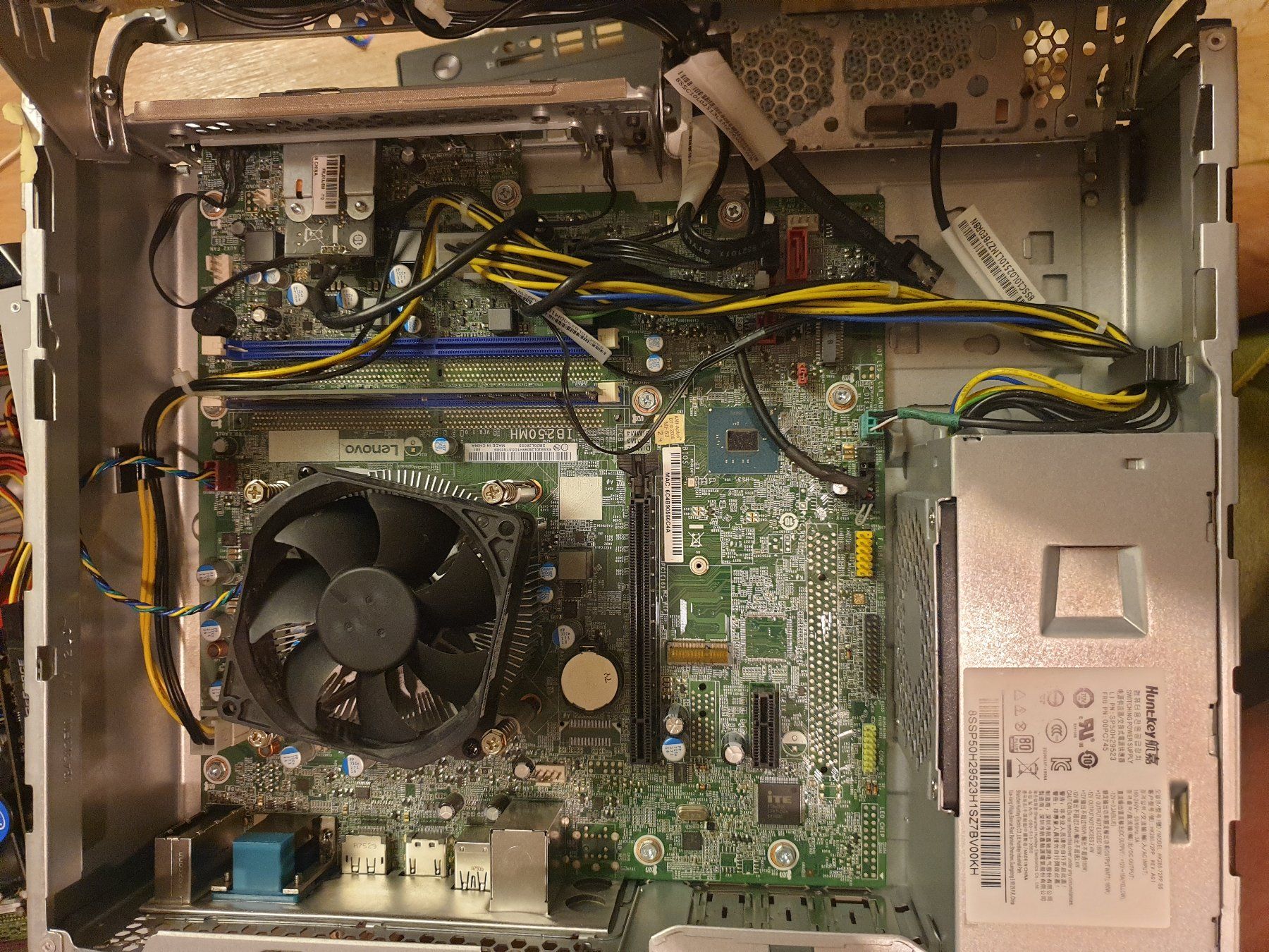 Lenovo PC: Lenovo / I5-7400 / 3Ghz / Linux MInt 22.3 – Usato da Moudon venduto da Amaroli7 3