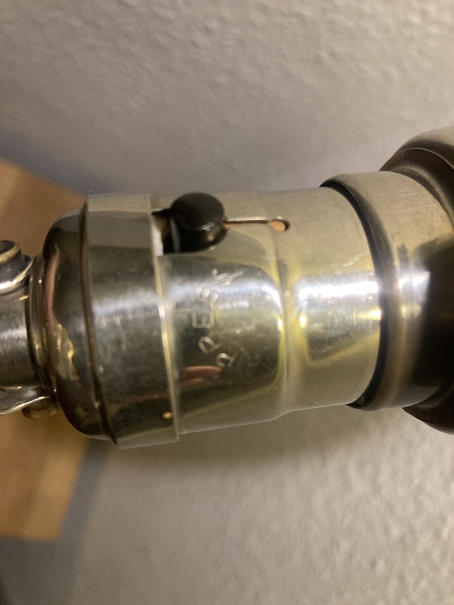 Lampade: ALTE CLIP LAMPE BRYANT – Usato da Bottmingen venduto da Surubi 6