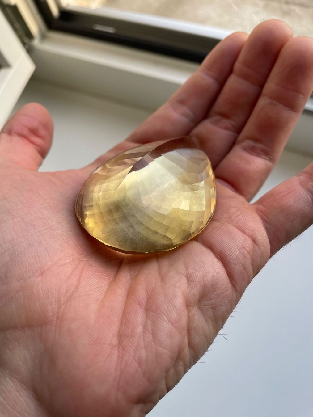 Pietre preziose: Facettierter Citrin 485 Karat - Madagaskar – Nuovo (secondo la descrizione) da Uster venduto da rephyK