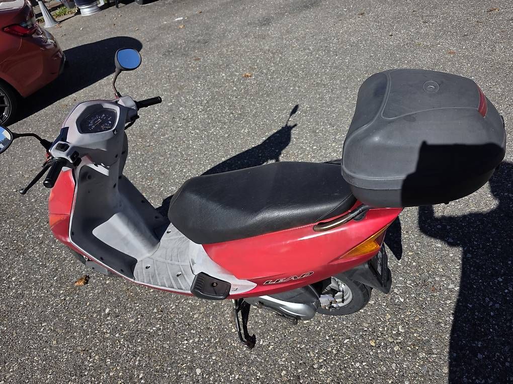 Honda Scooter: Honda SCV100 – Usato da Kirchberg BE venduto da Grischi96 2