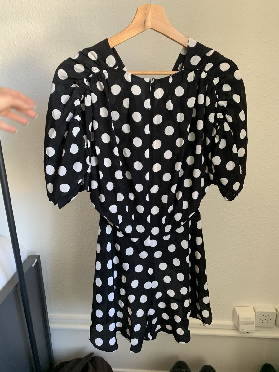 Michael Kors Top: Top à pois asymétrique Michael Kors – Nuovo e nell'imballaggio originale da Genève venduto da rez_c6c6 4