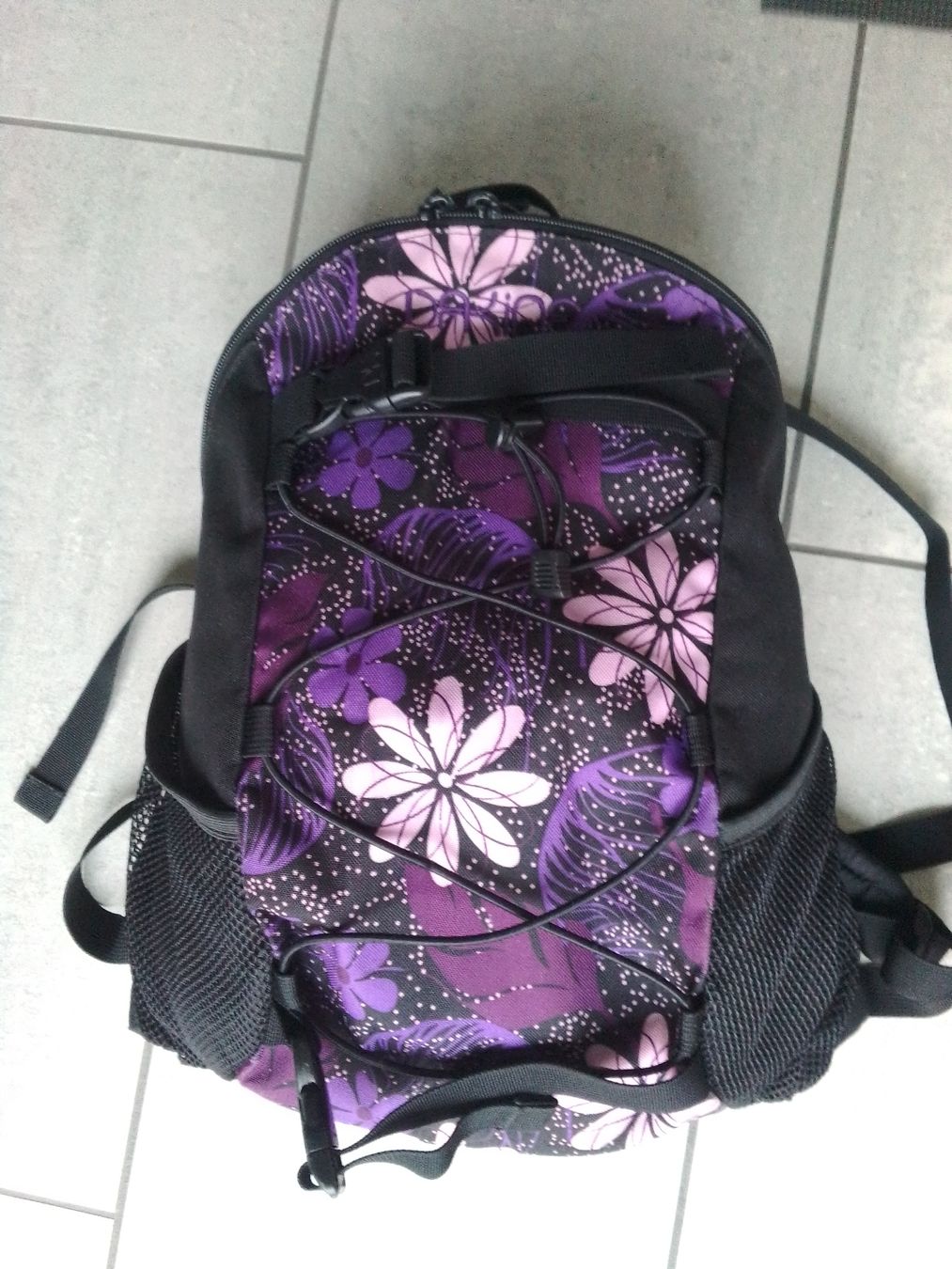 Dakine Borse & Zaini: Dakine Rucksack schwarz/violett – Usato da Nesselnbach venduto da Candide1