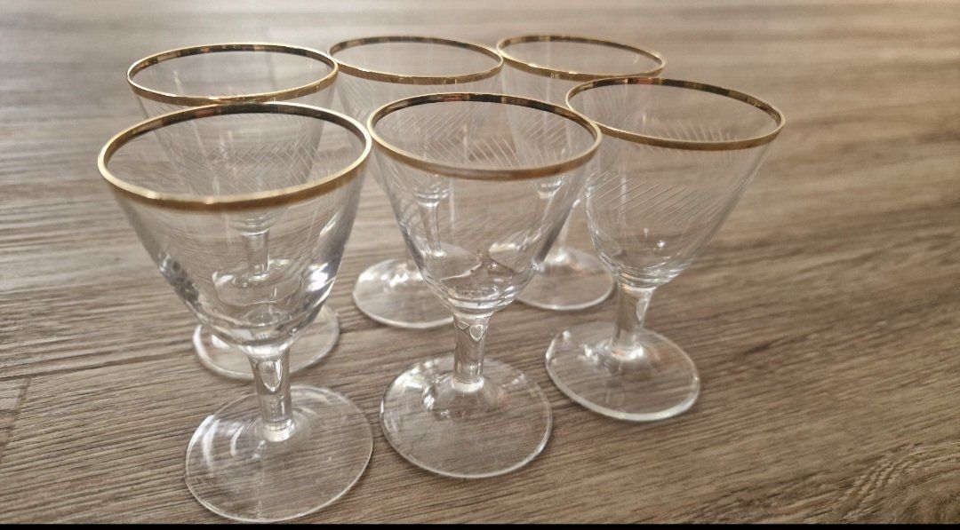 Verres: Vintage - Likörgläser – D'occasion à Bowil par skoga