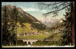 AK Bergün, Blick auf eine Brücke und den Ort