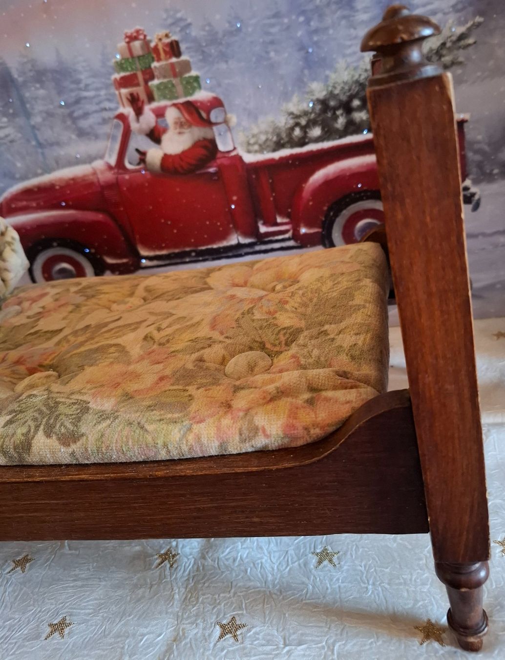 Carrozzine per bambole: ANTIKES HOLZPUPPENBETT MIT INHALT – Usato da Gretzenbach venduto da schibaya 5
